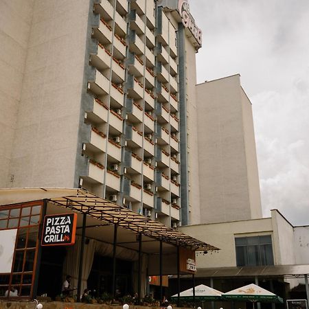 7 Days Hotel Kamyanets-Podilskyi 외부 사진