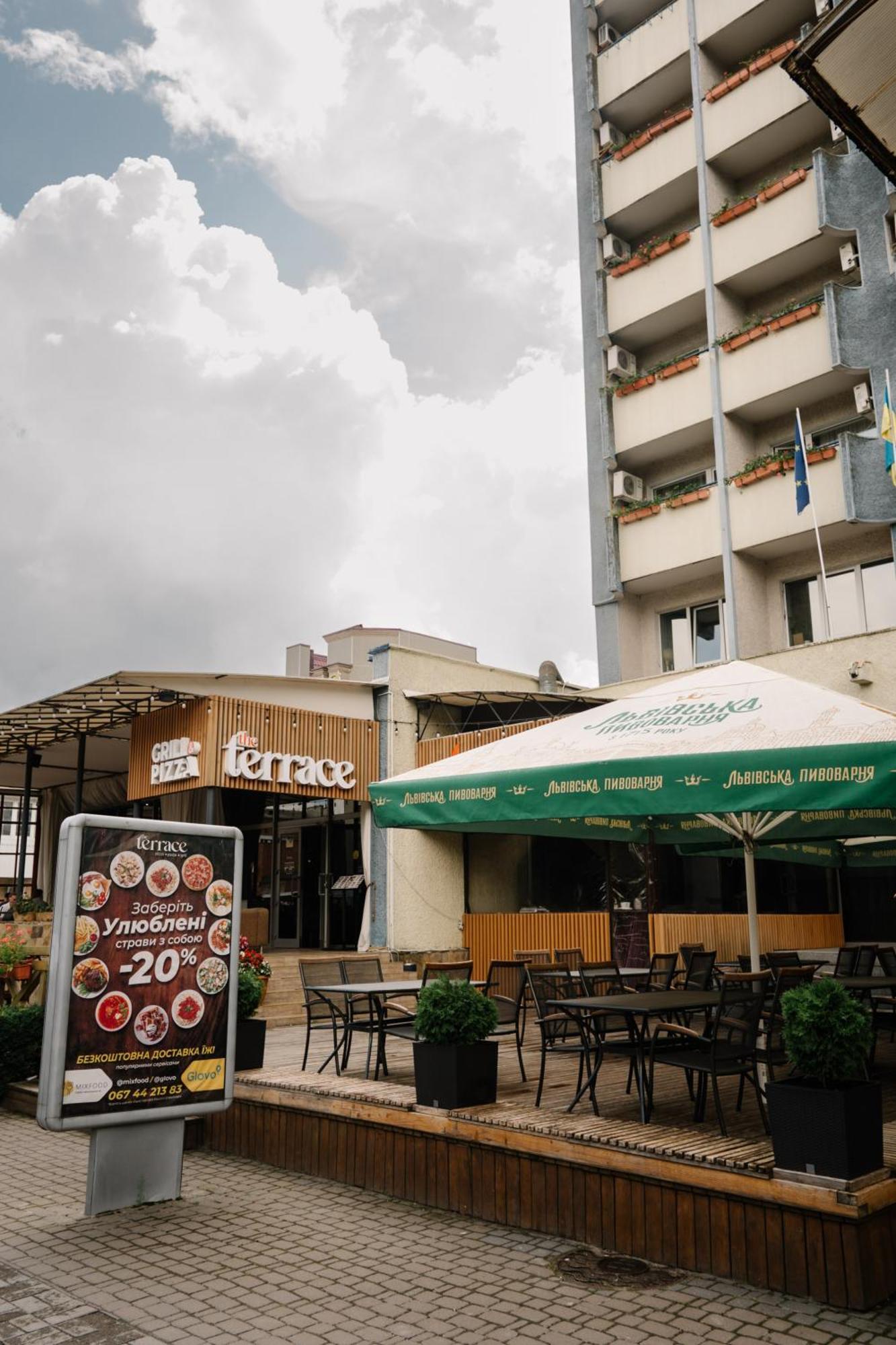 7 Days Hotel Kamyanets-Podilskyi 외부 사진